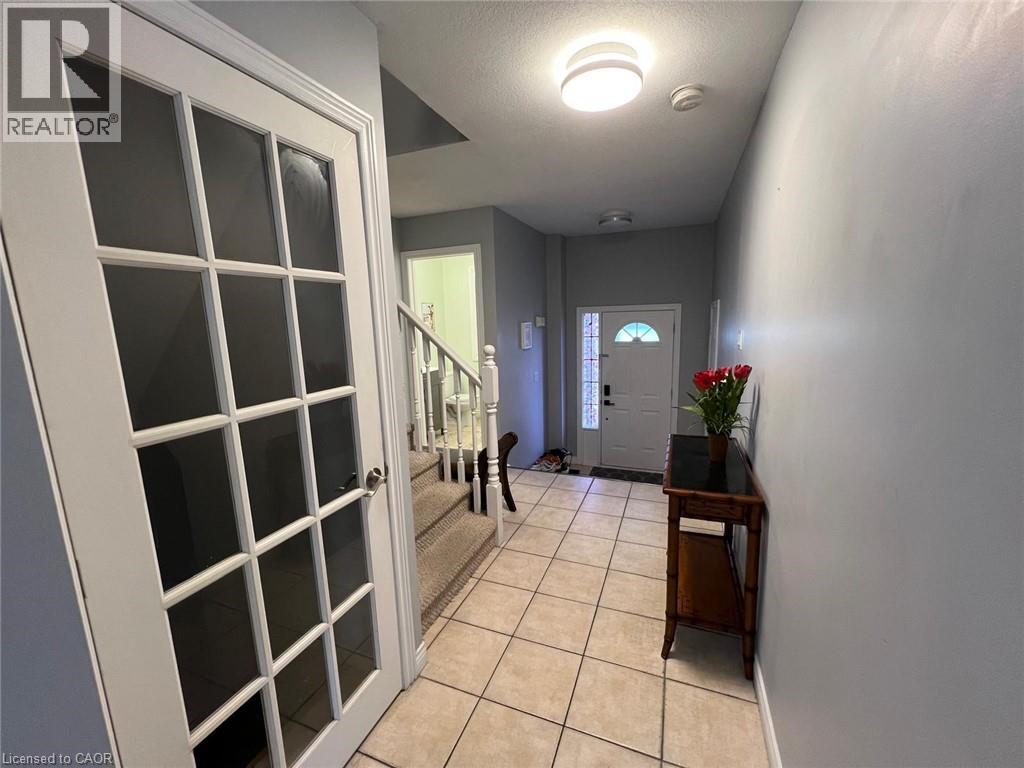 831 QUEENSDALE Avenue E, Hamilton, Ontario, L8V1M7 — Photo 16