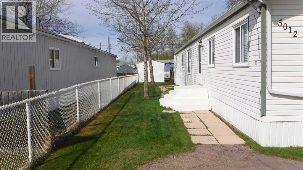 5012 53 Street - photo 3