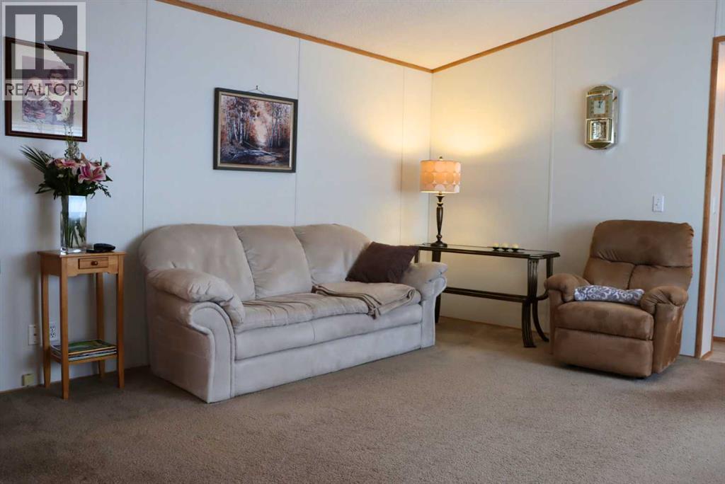 5012 53 Street - photo 5