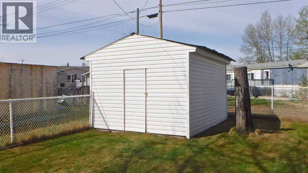 5012 53 Street — photo 32