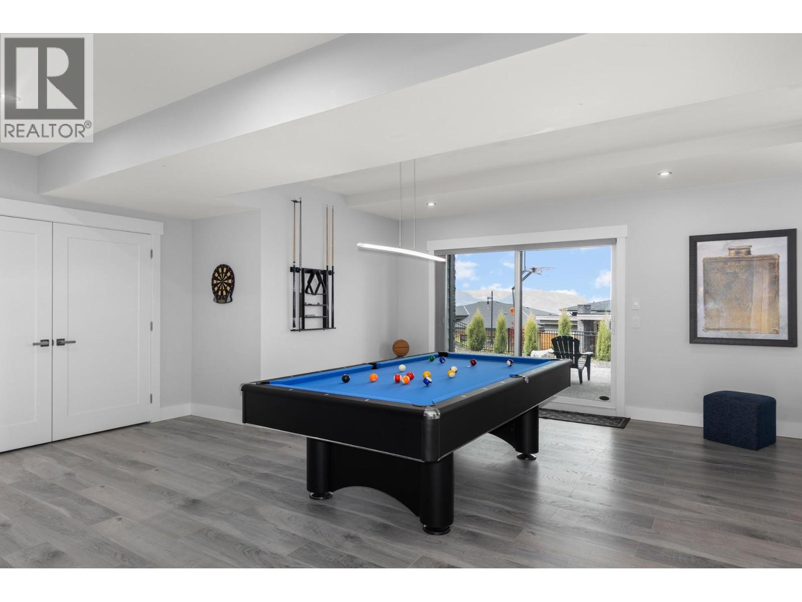  1088 Clarance Avenue, Kelowna