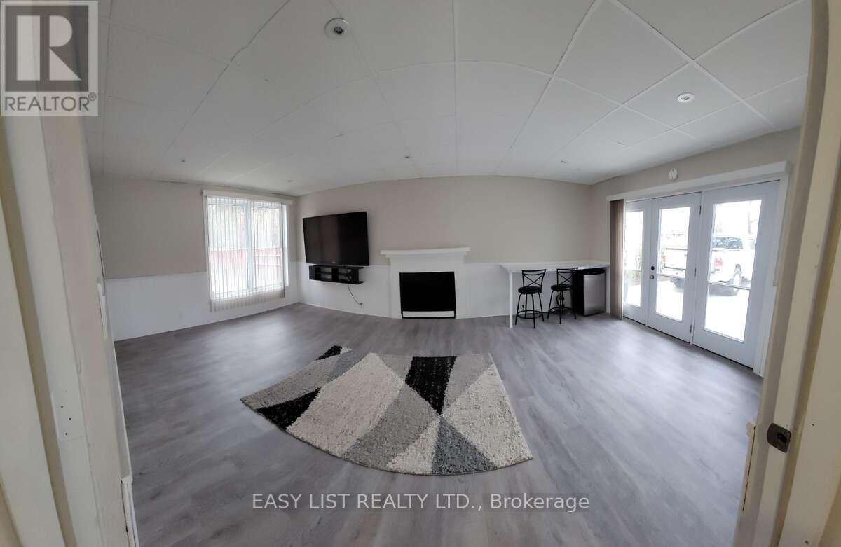 112 CLOVELLY ROAD - 12