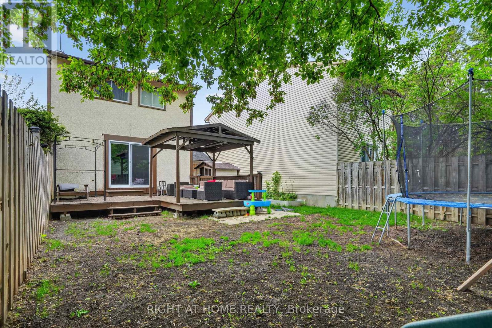 1633 LAFRANCE DRIVE - 25
