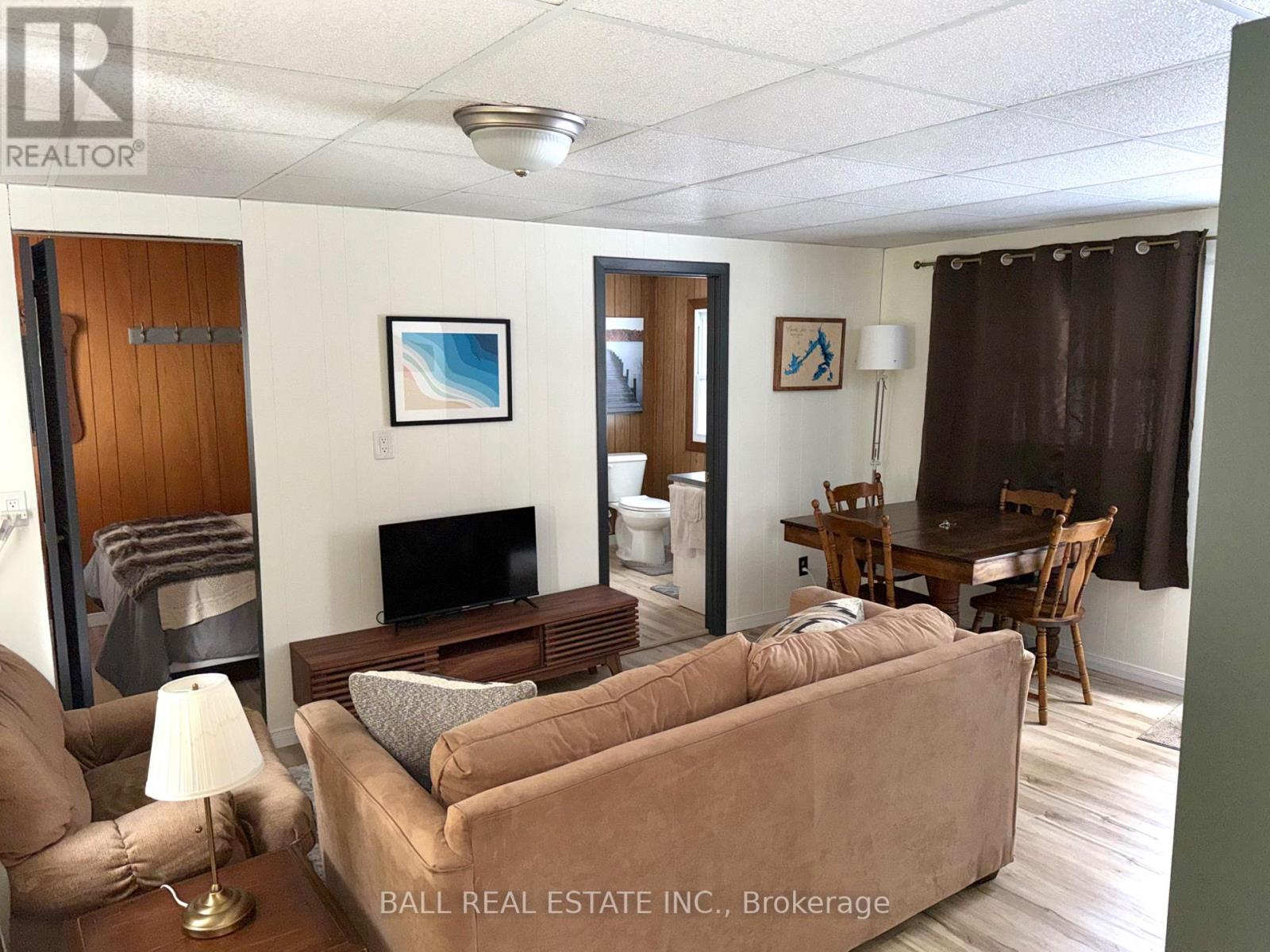 170 COUCHS ROAD - 19