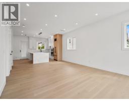 2 6885 Aubrey Street, Burnaby, BC V5B2E4 Photo 11