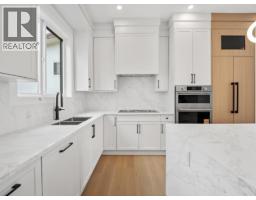 2 6885 Aubrey Street, Burnaby, BC V5B2E4 Photo 6
