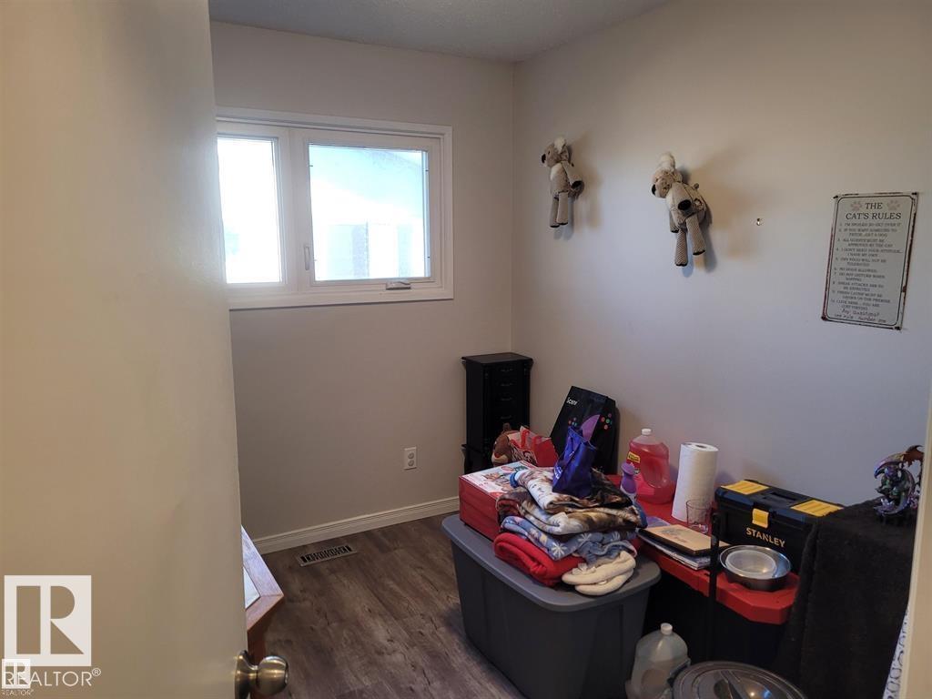 11616 152 AV NW - 11