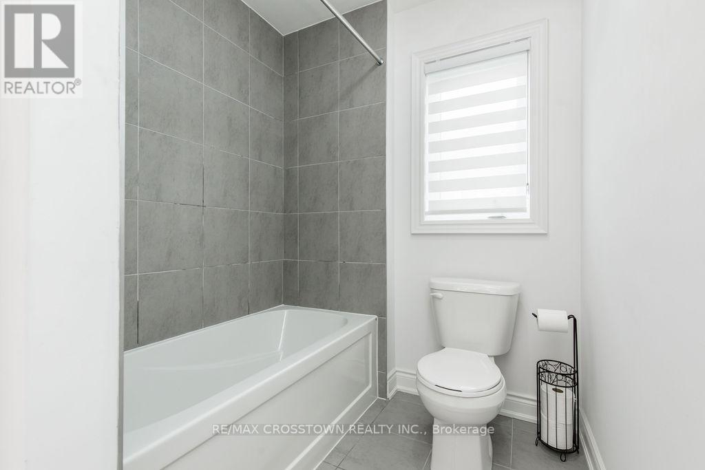 11 MIDDLETON DRIVE - 38