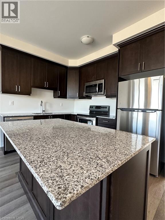 120 FORESTWALK Street, Kitchener, Ontario, N2R0S9 — Photo 9