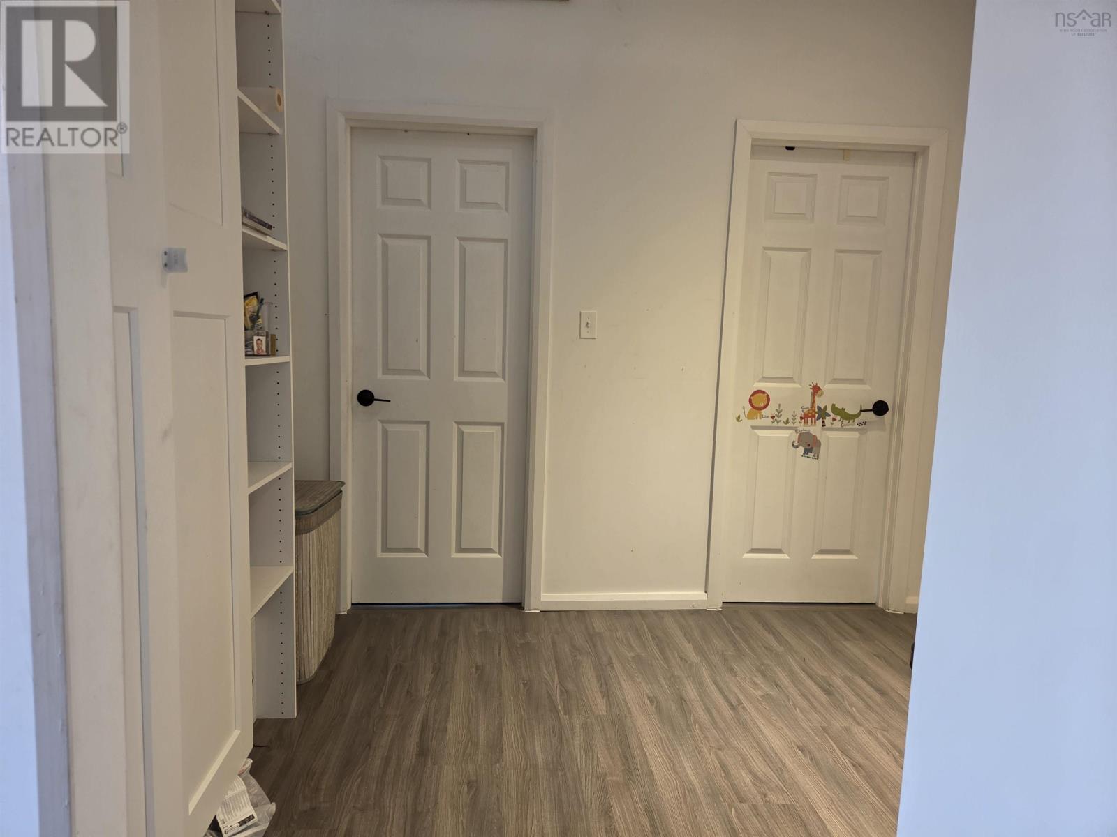 6711 East Bay Highway - 18