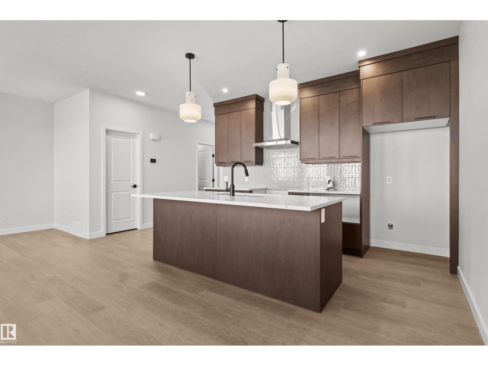 3408 126 ST SW - 4