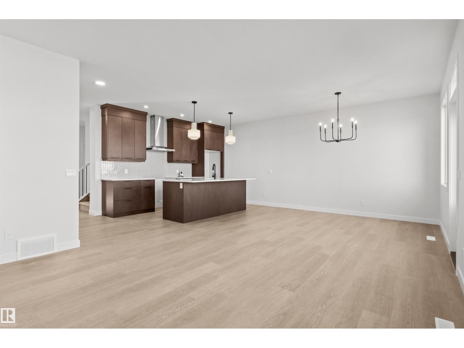3408 126 ST SW - 7