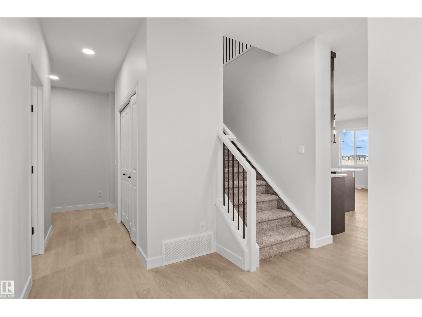 3408 126 ST SW - 18