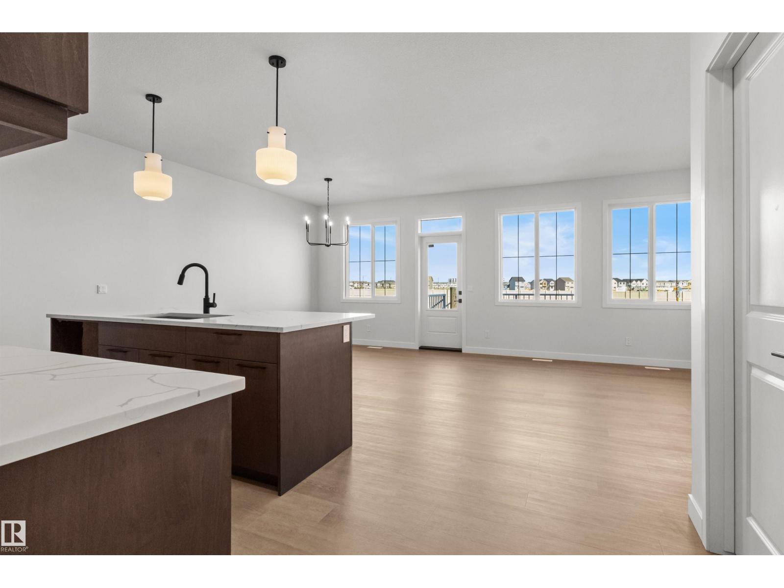 3408 126 ST SW - 6