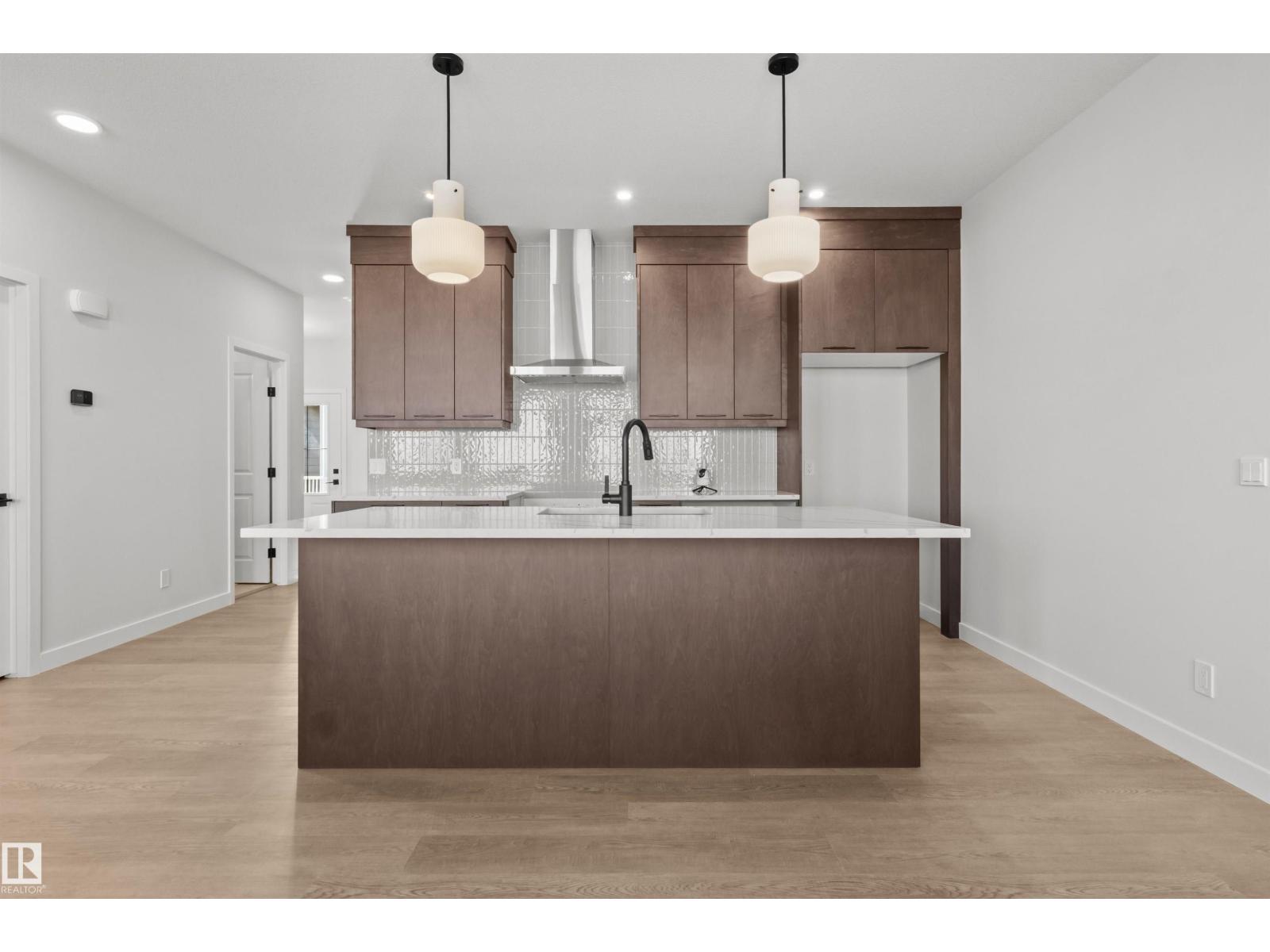3408 126 ST SW - Image 2