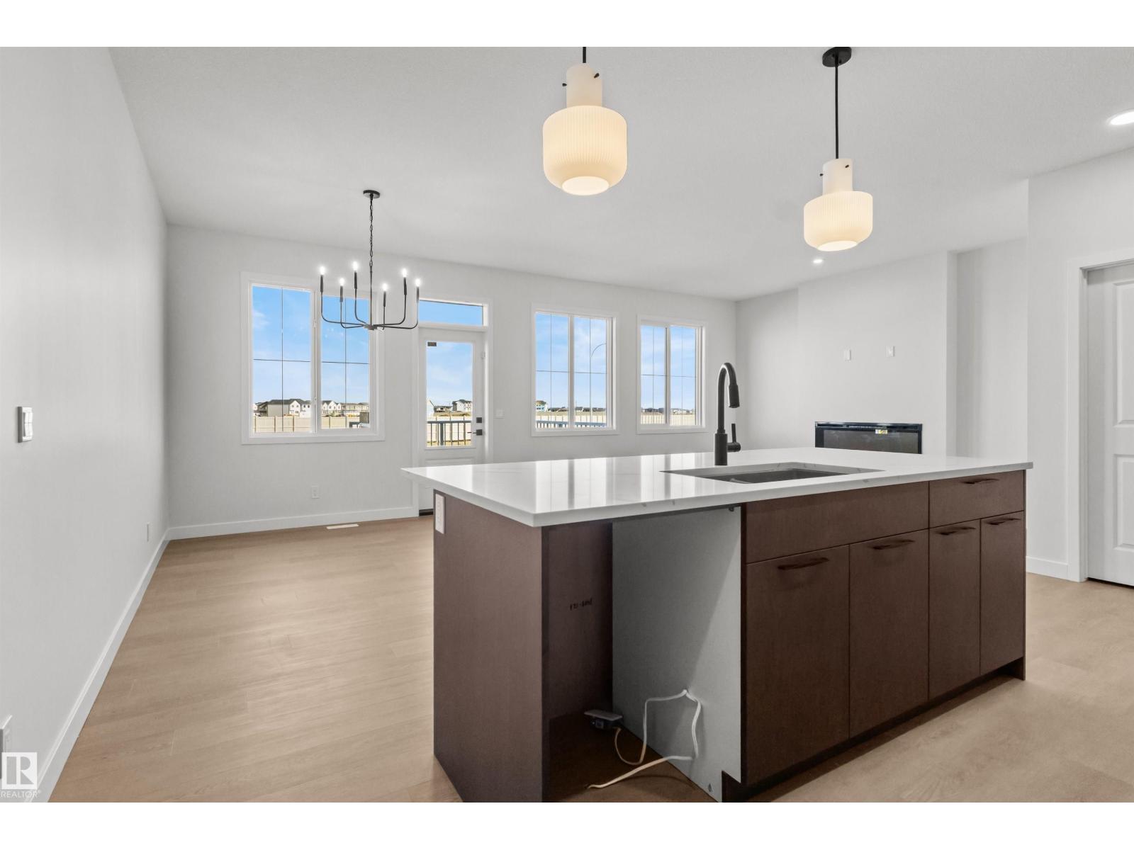 3408 126 ST SW - 5
