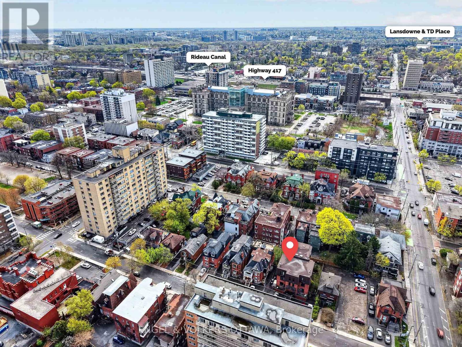 #APT. 2 320 WAVERLEY STREET W - 27