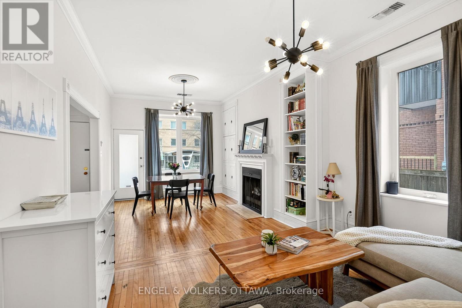 #APT. 2 320 WAVERLEY STREET W - 9