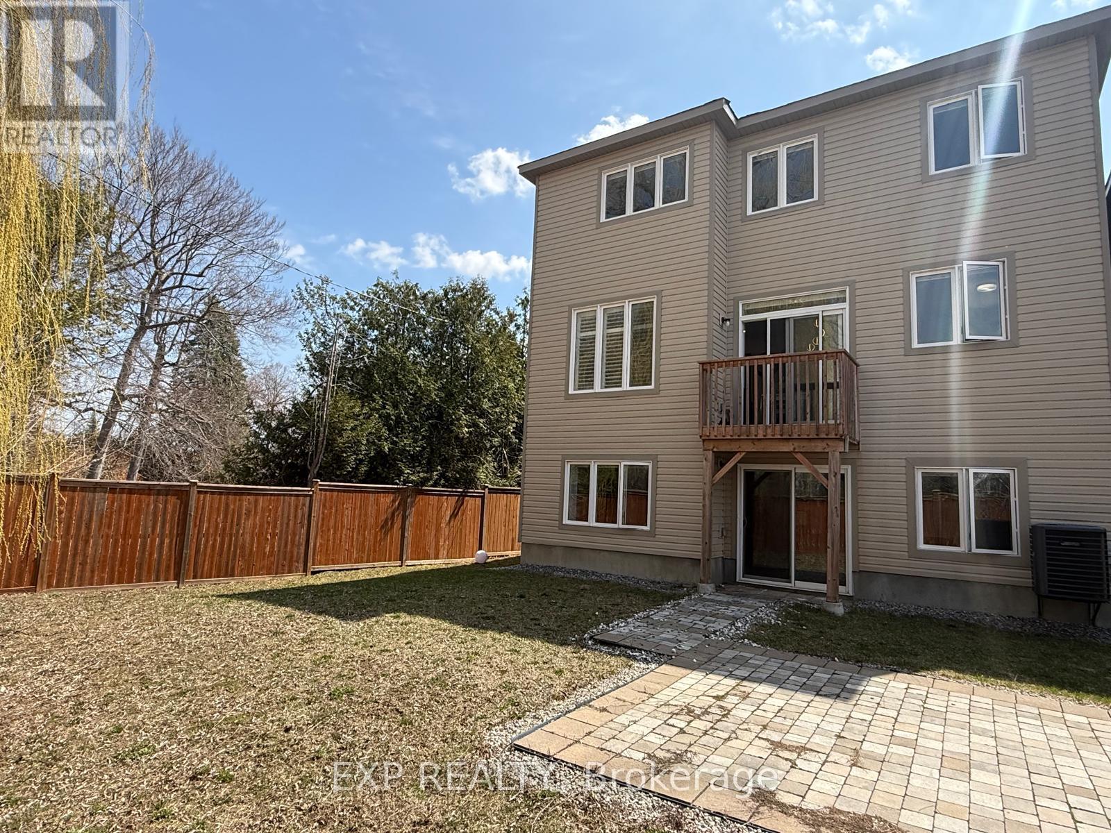 138 RYLAND STREET E - 24