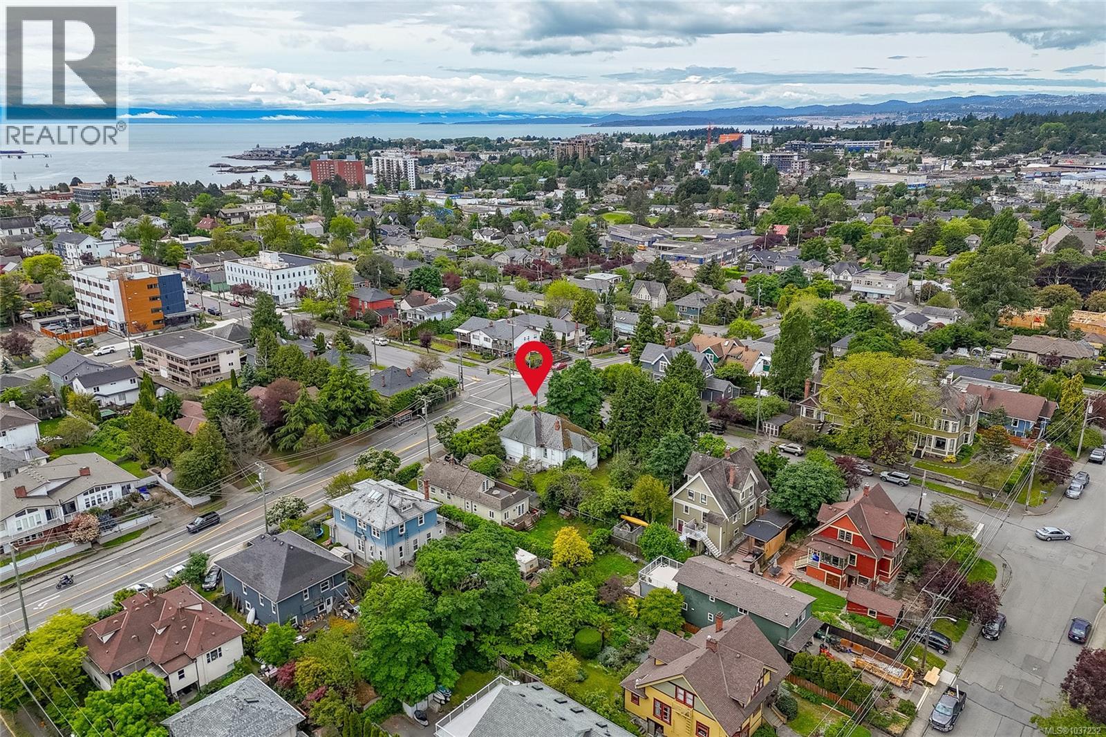 225 Skinner St SE - 7