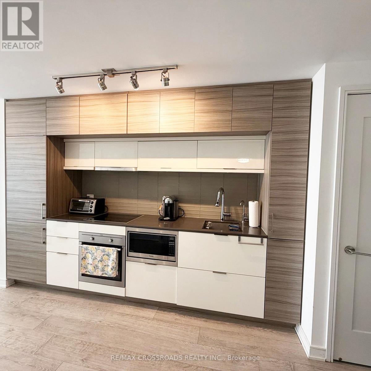 #4308 88 SCOTT STREET - 11