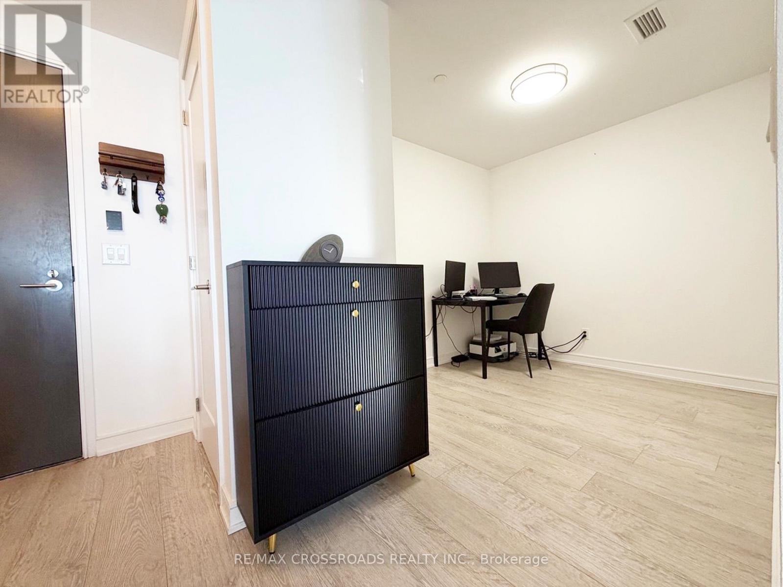 #4308 88 SCOTT STREET - 18