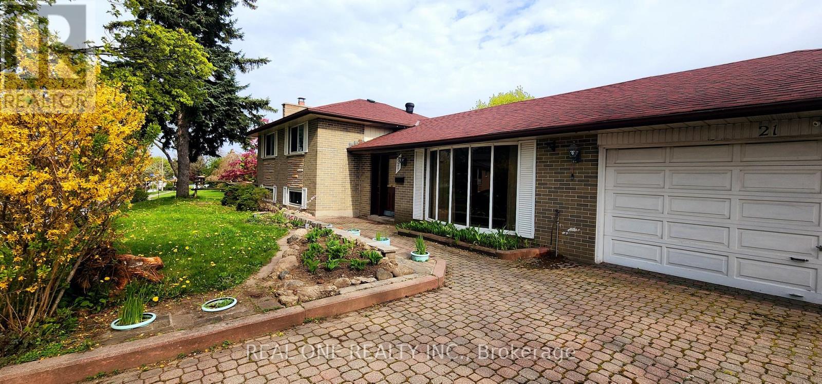 Listing photo of 21 PEGASUS TRAIL