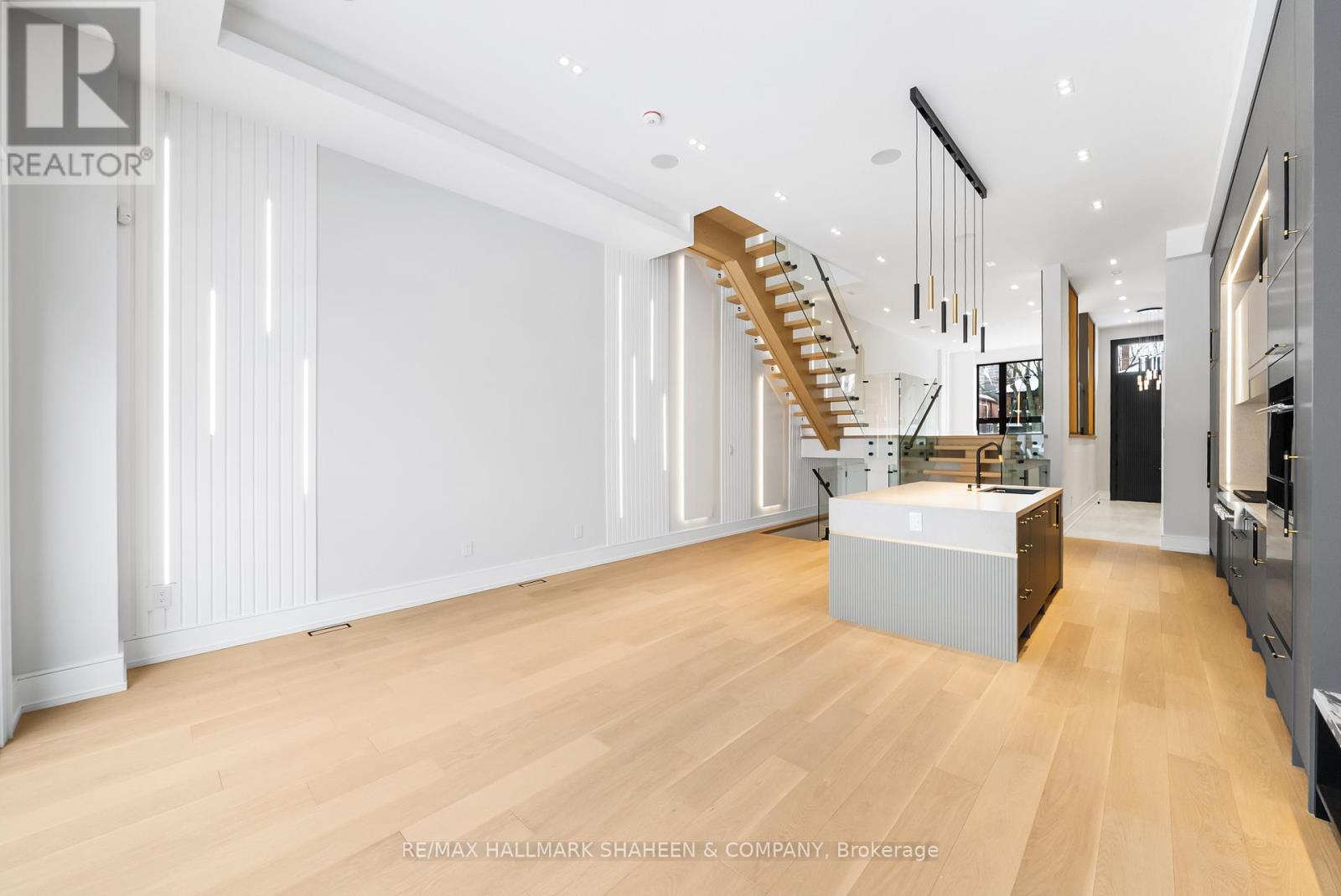 116 BRIAR HILL AVENUE - 11