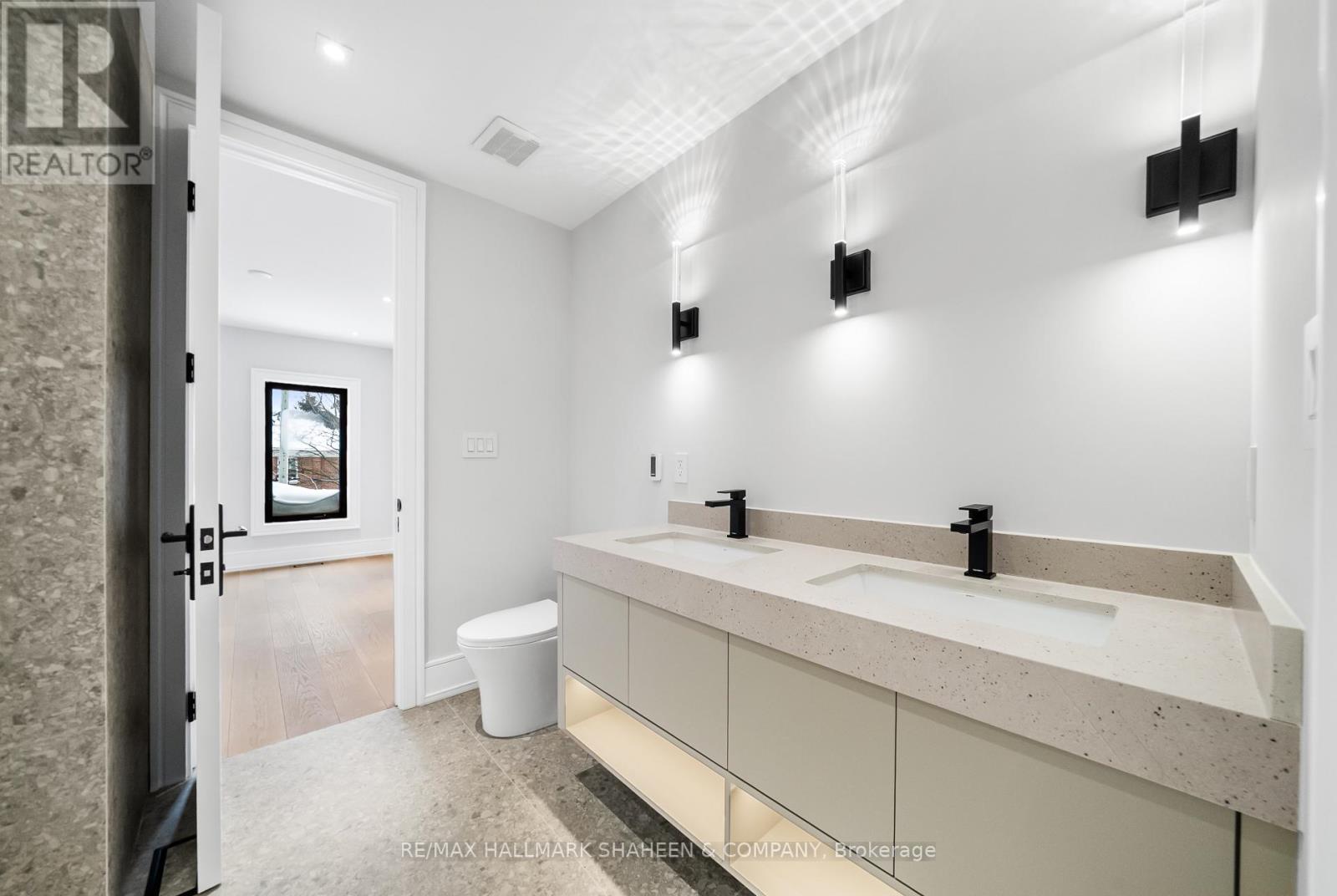 116 BRIAR HILL AVENUE - 33