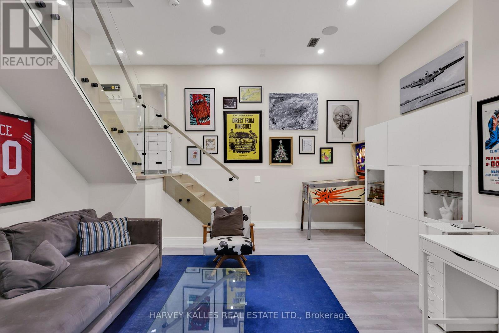 35 WILMINGTON AVENUE - 37