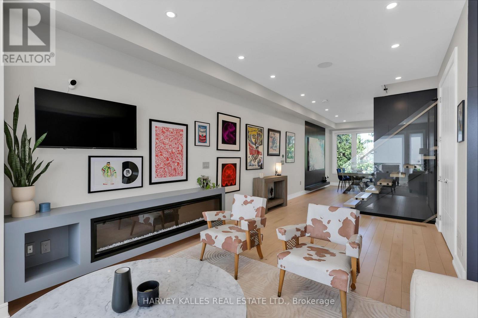 35 WILMINGTON AVENUE - 7