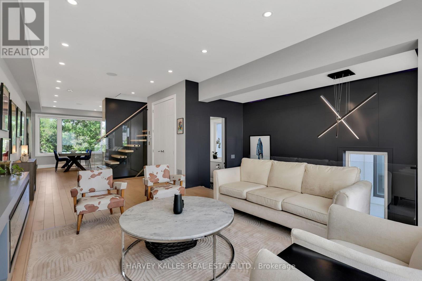 35 WILMINGTON AVENUE - 5