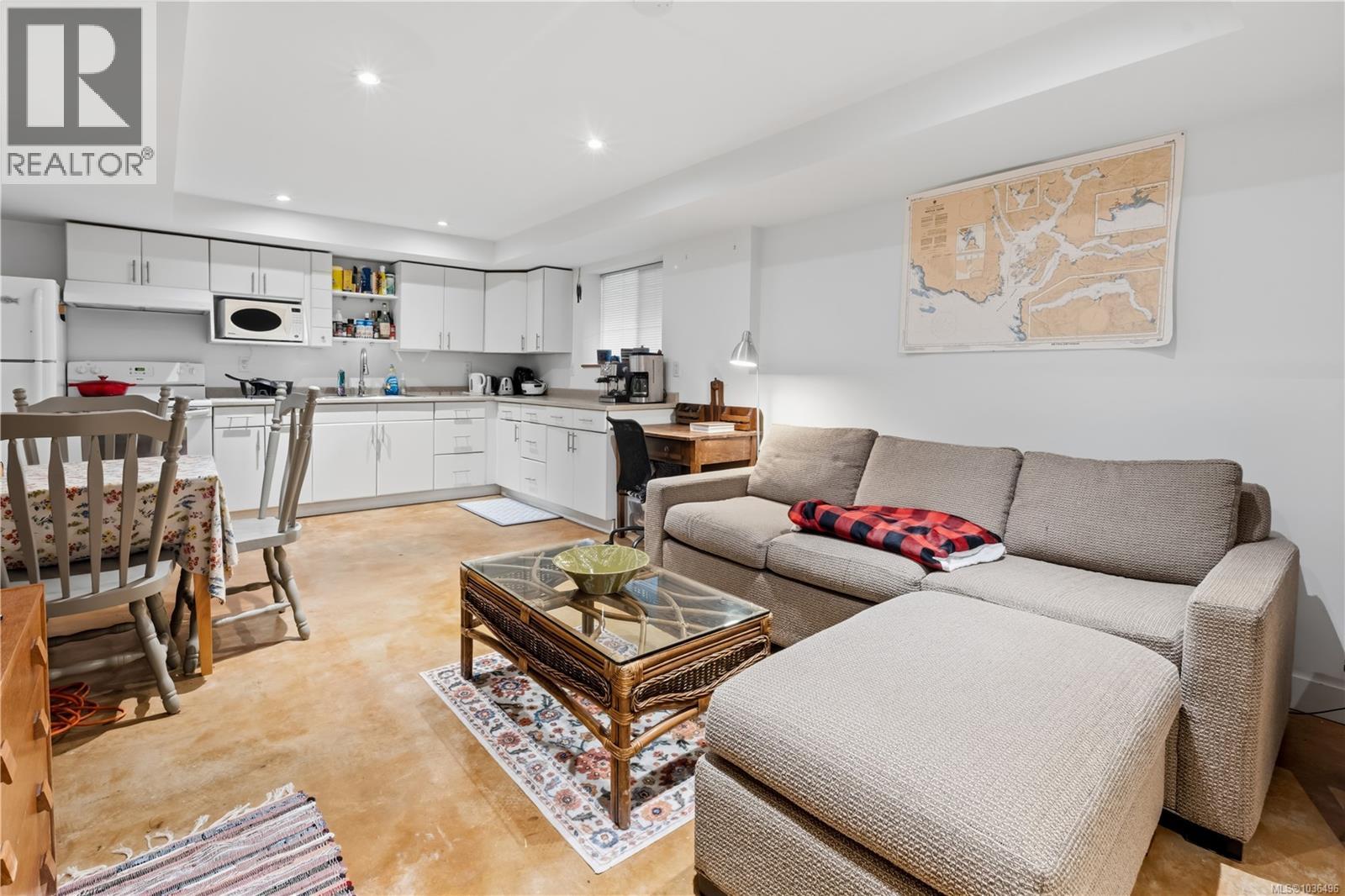 75 Sutton Rd - 29