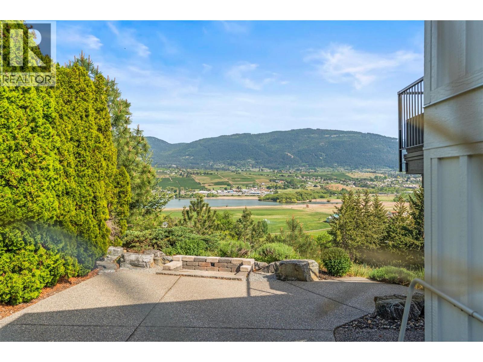 6552 Goose Lake Road, Vernon