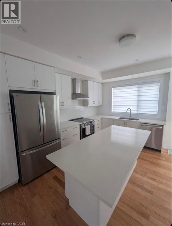 2273 TURNBERRY Road Unit# 47, Burlington, Ontario, L7M2B2 — Photo 3