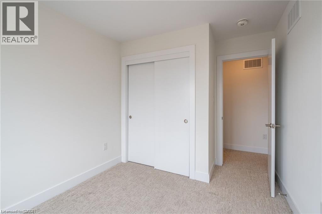 2273 TURNBERRY Road Unit# 47, Burlington, Ontario, L7M2B2 — Photo 22