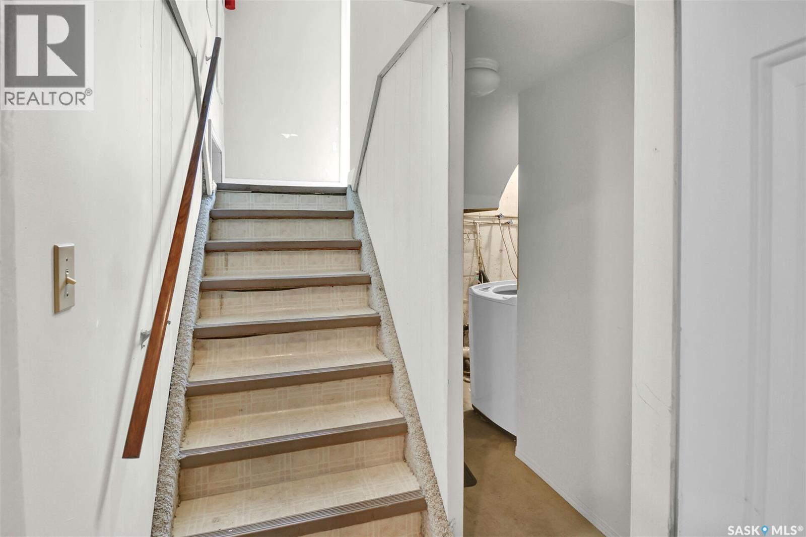 312 McKinnon AVENUE S - 15