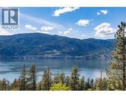  2455 Arthur Court, Kelowna