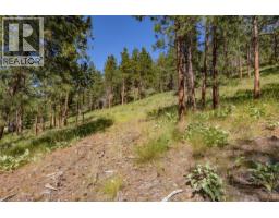 2455 Arthur Court, Kelowna, BC V1Y7S2 Photo 11