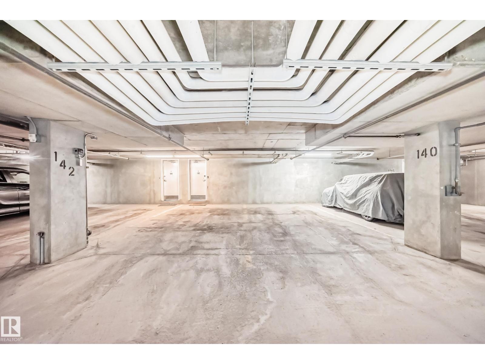 #105 13825 155 AV NW - 39