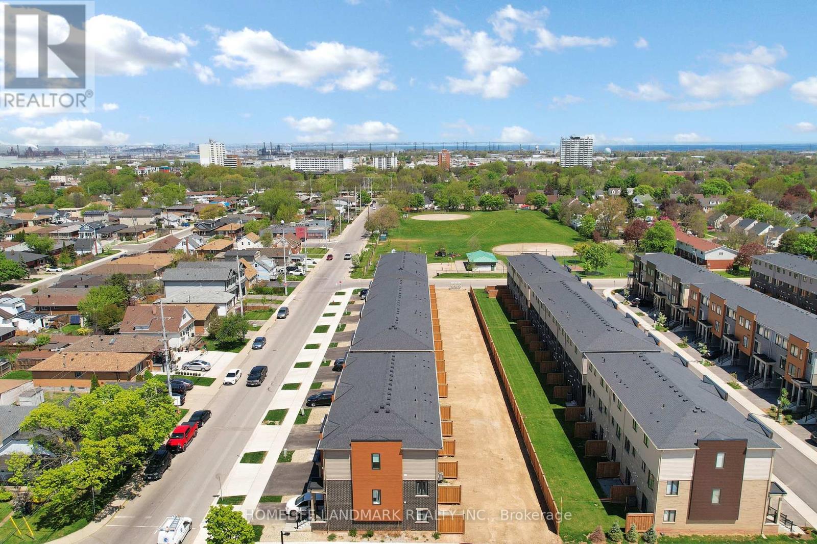 2 REID AVENUE N - 30