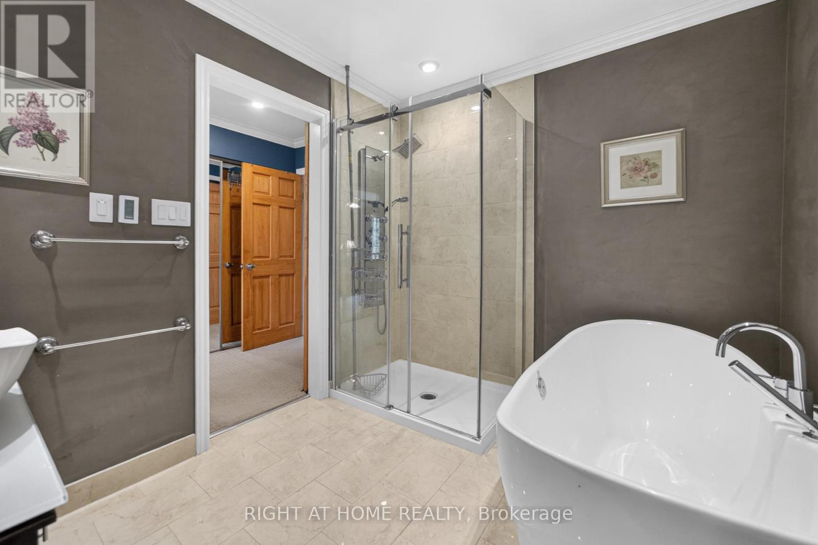 255 SHAVER ROAD - 50