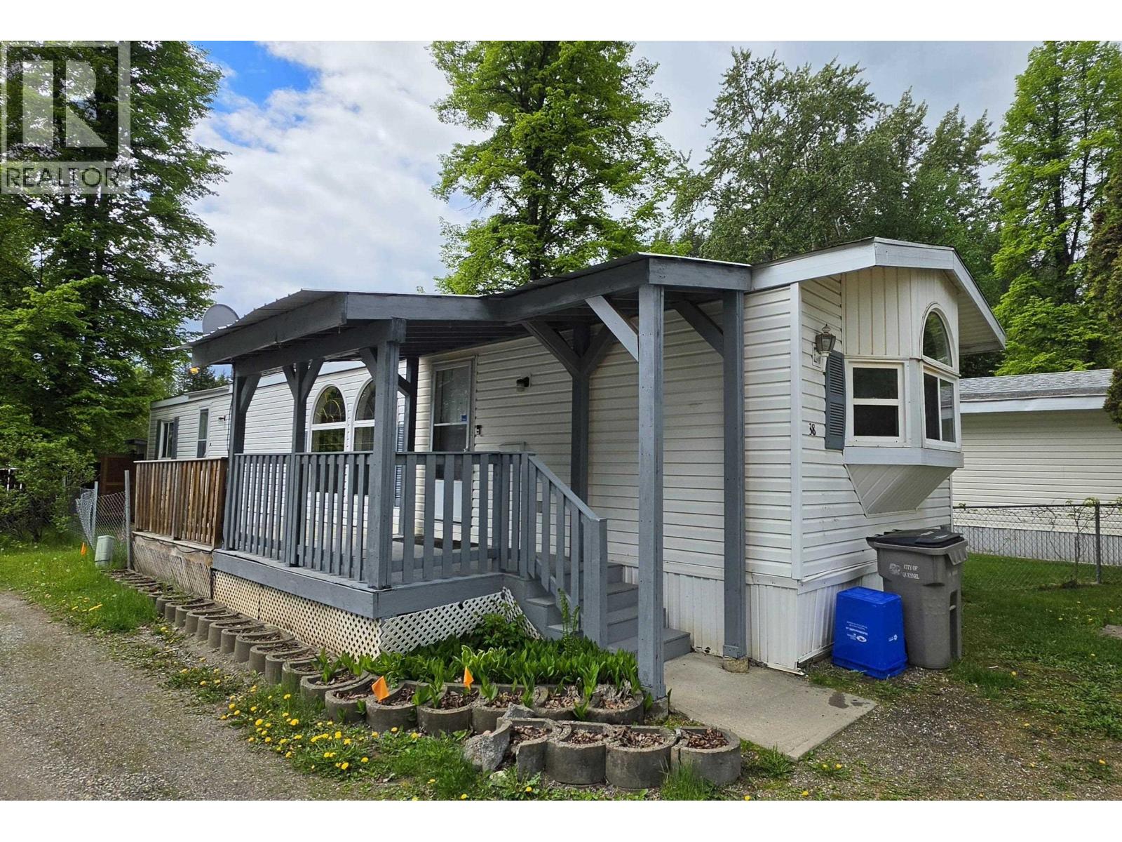 #38 654 NORTH FRASER DRIVE - 3