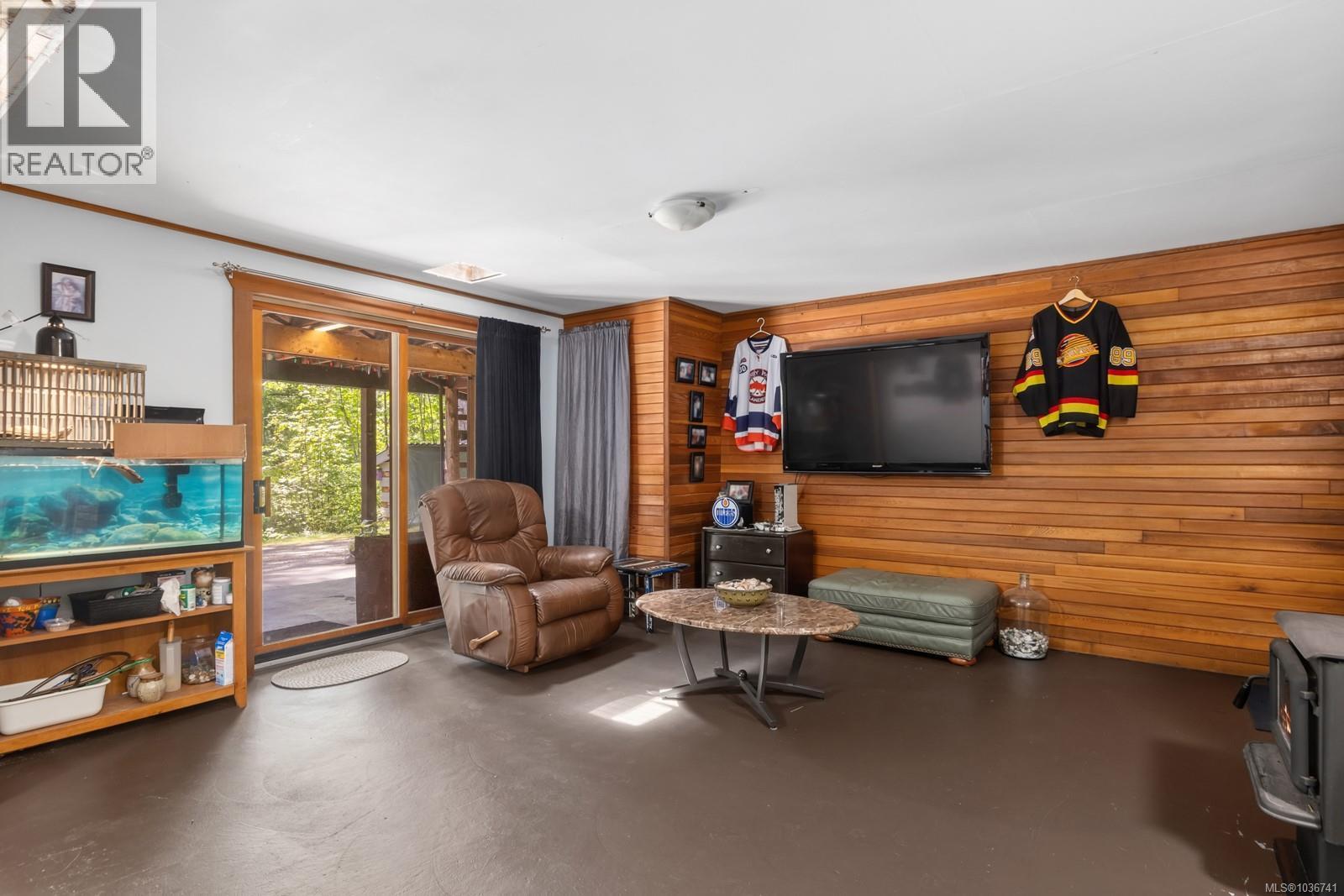 5950 Heger Cres, Lake Cowichan