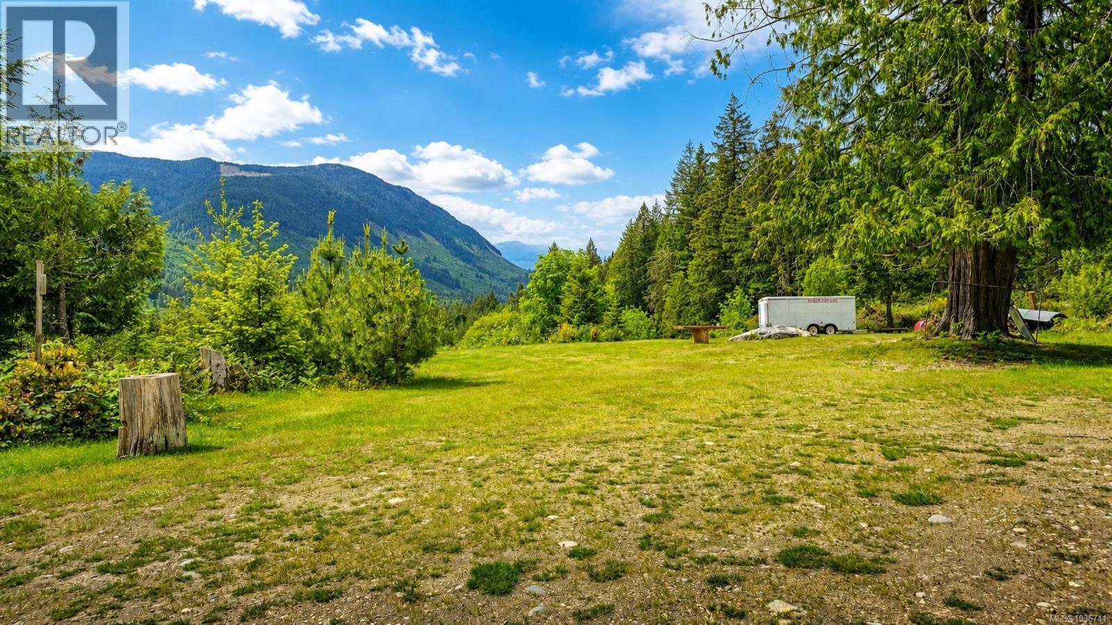 5950 Heger Cres, Lake Cowichan