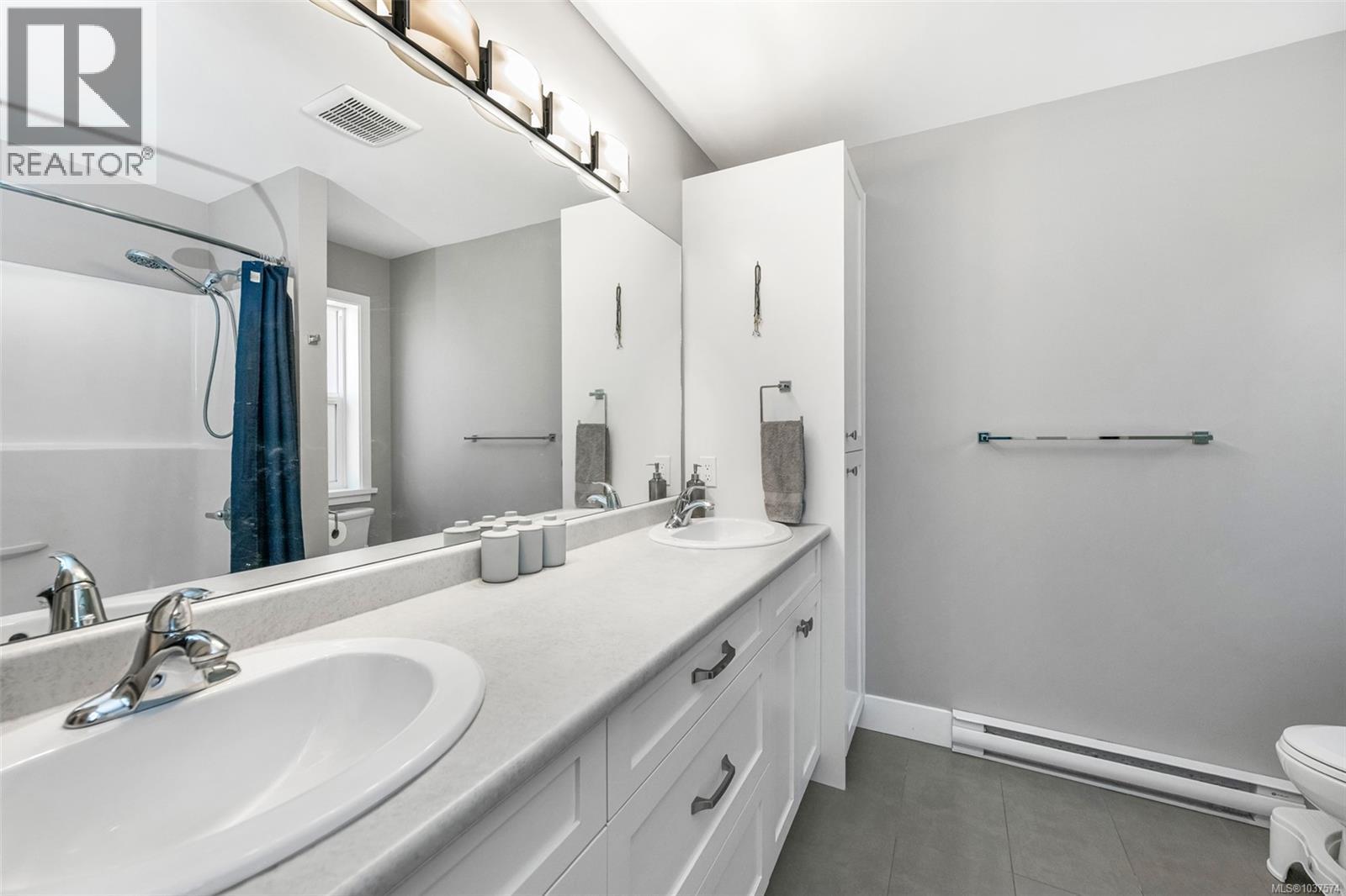 2142 Winfield Dr - 22