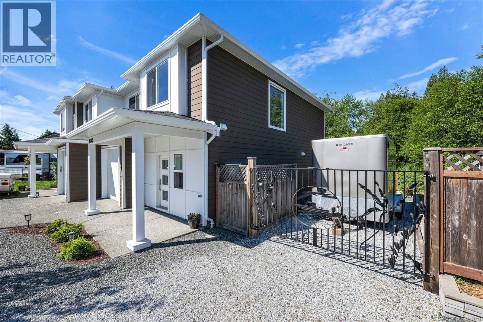 2142 Winfield Dr - 3