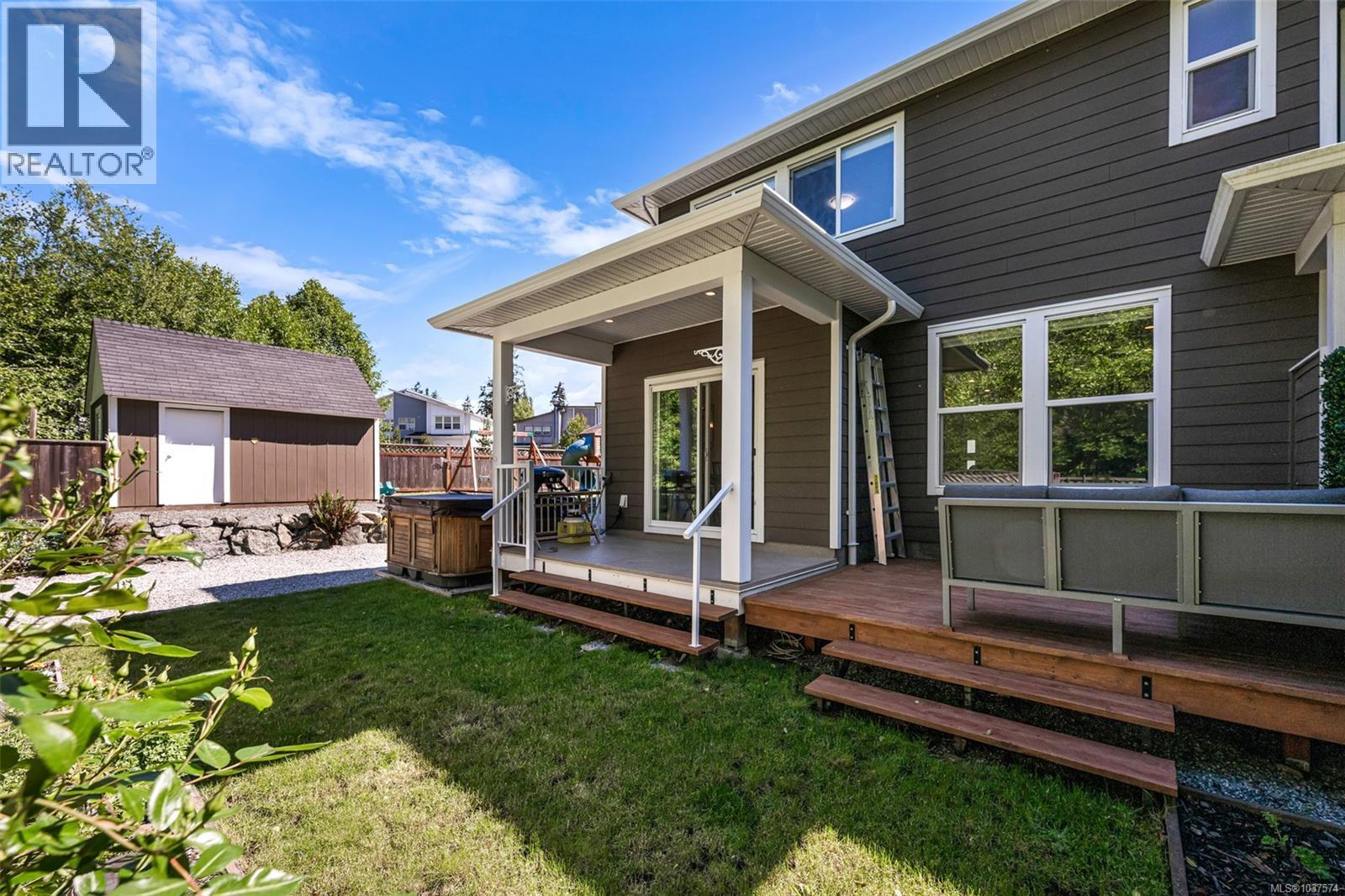 2142 Winfield Dr - 30