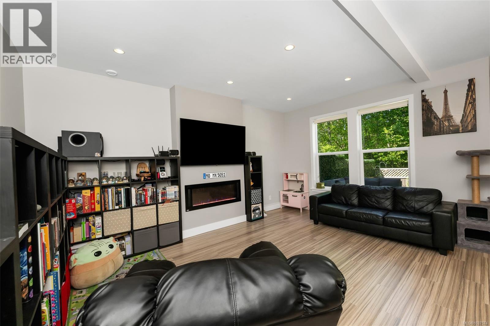 2142 Winfield Dr, Sooke