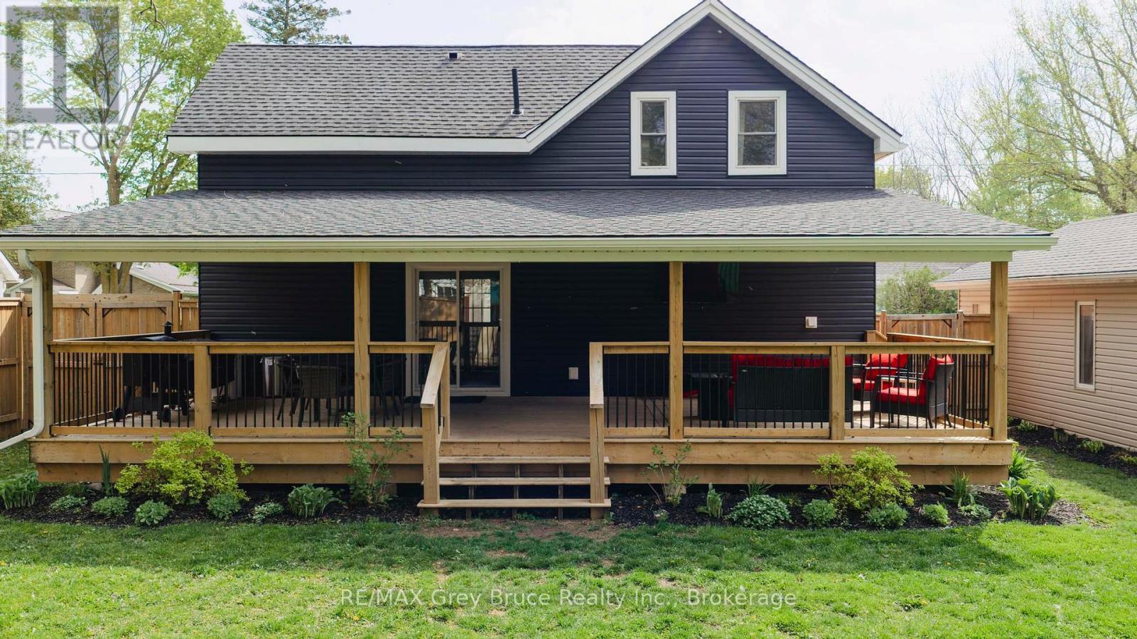 230 2ND AVENUE SE - 28